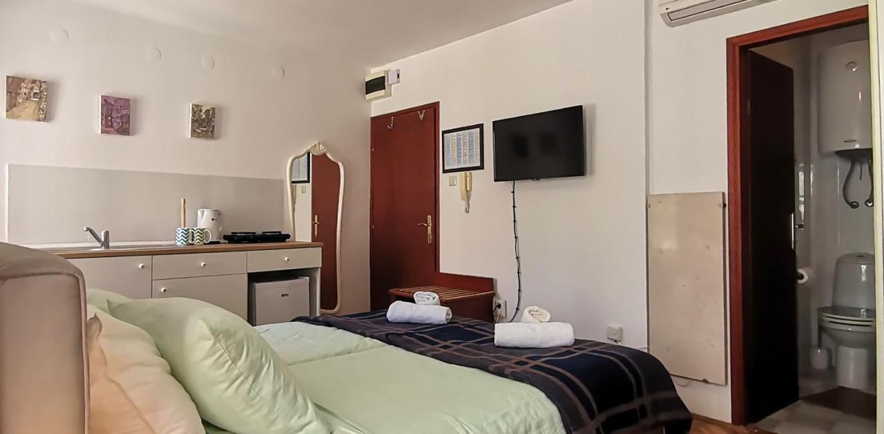 Studio Apartment L&G Rovinj Exterior photo